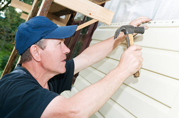 Best Furniture Removal  in Bay Minette, AL